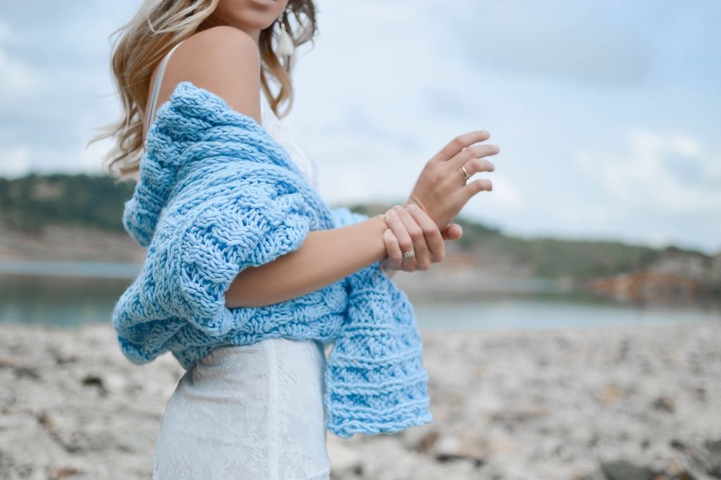 Il cashmere in estate si può indossare