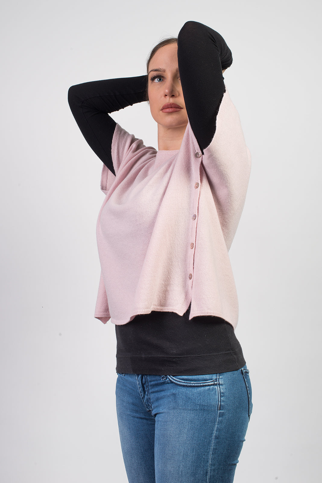 Pull col rond à boutons femme mélange cachemire, coloris Rose, vue 2 | Dalle Piane Cashmere