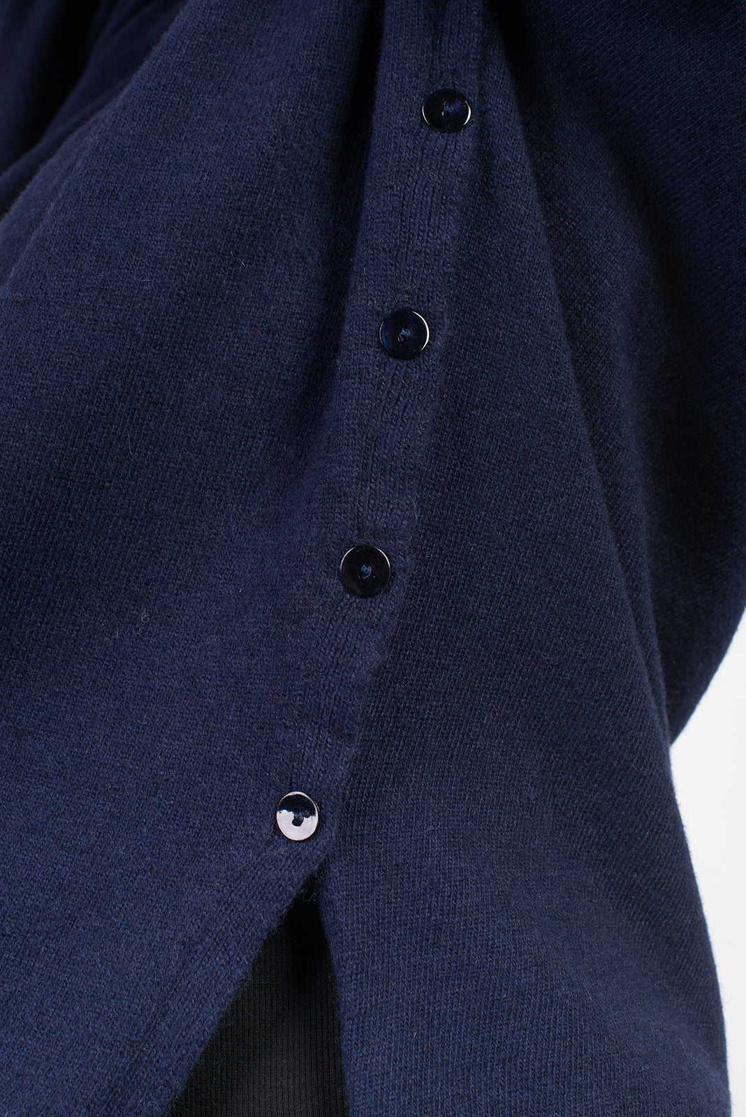 Pull col rond à boutons femme mélange cachemire, coloris Bleu, vue 4 | Dalle Piane Cashmere