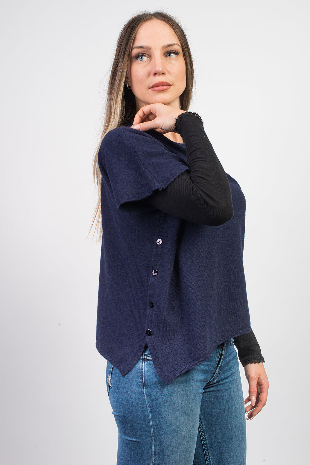 Pull col rond à boutons femme mélange cachemire, coloris Bleu, vue 3 | Dalle Piane Cashmere