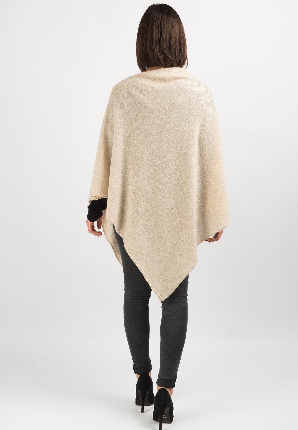 Poncho 100% Cashmere, colore Beige, vista 3 | Dalle Piane Cashmere