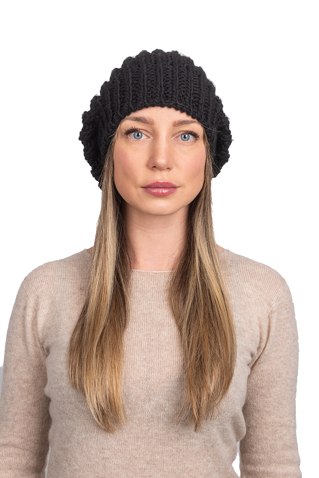 Bonnet côtes anglaises laine et alpaga, coloris Noir | Dalle Piane Cashmere