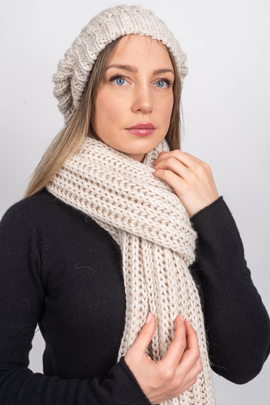 Bonnet côtes anglaises laine et alpaga, coloris Beige, vue 4 | Dalle Piane Cashmere