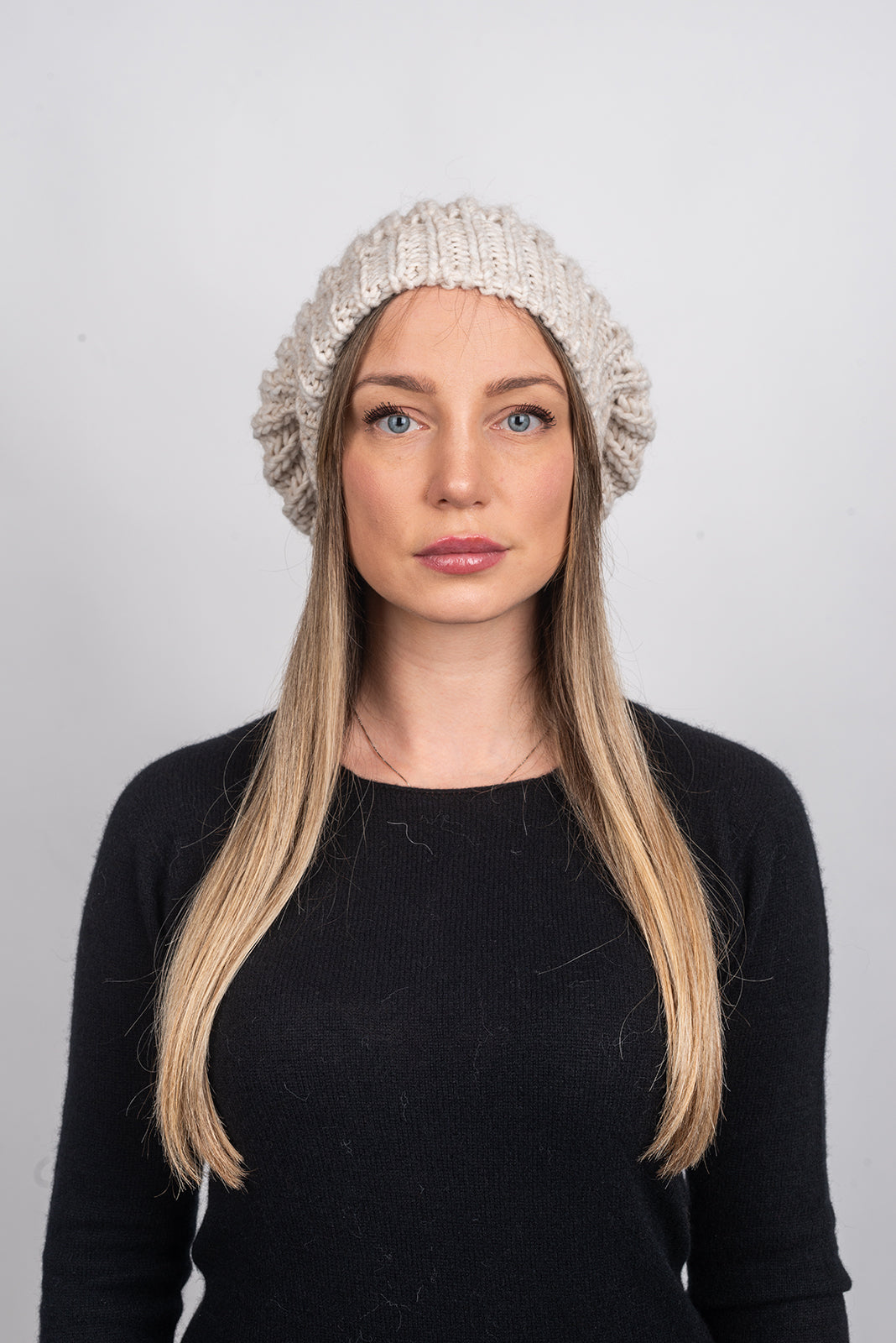 Bonnet côtes anglaises laine et alpaga, coloris Beige, vue 3 | Dalle Piane Cashmere
