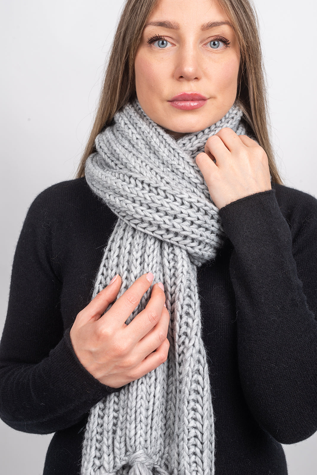 Écharpe à franges laine et alpaga, coloris Gris, vue 3 | Dalle Piane Cashmere