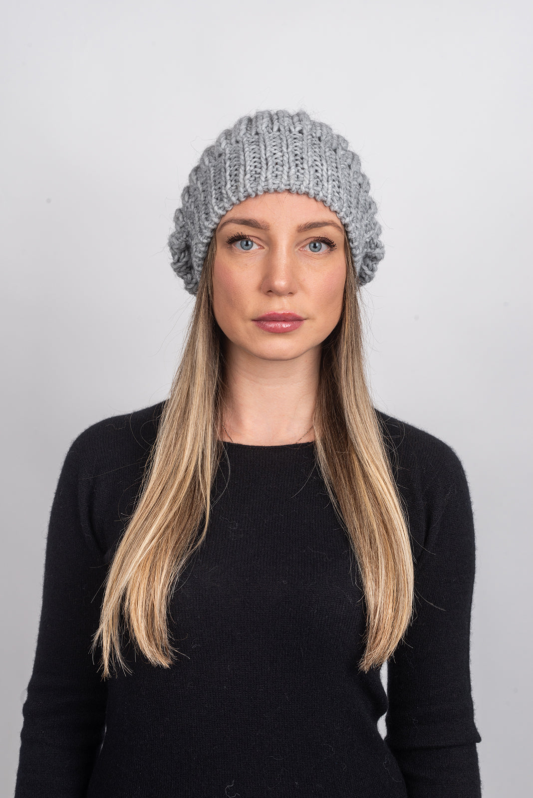 Bonnet côtes anglaises laine et alpaga, coloris Gris, vue 3 | Dalle Piane Cashmere