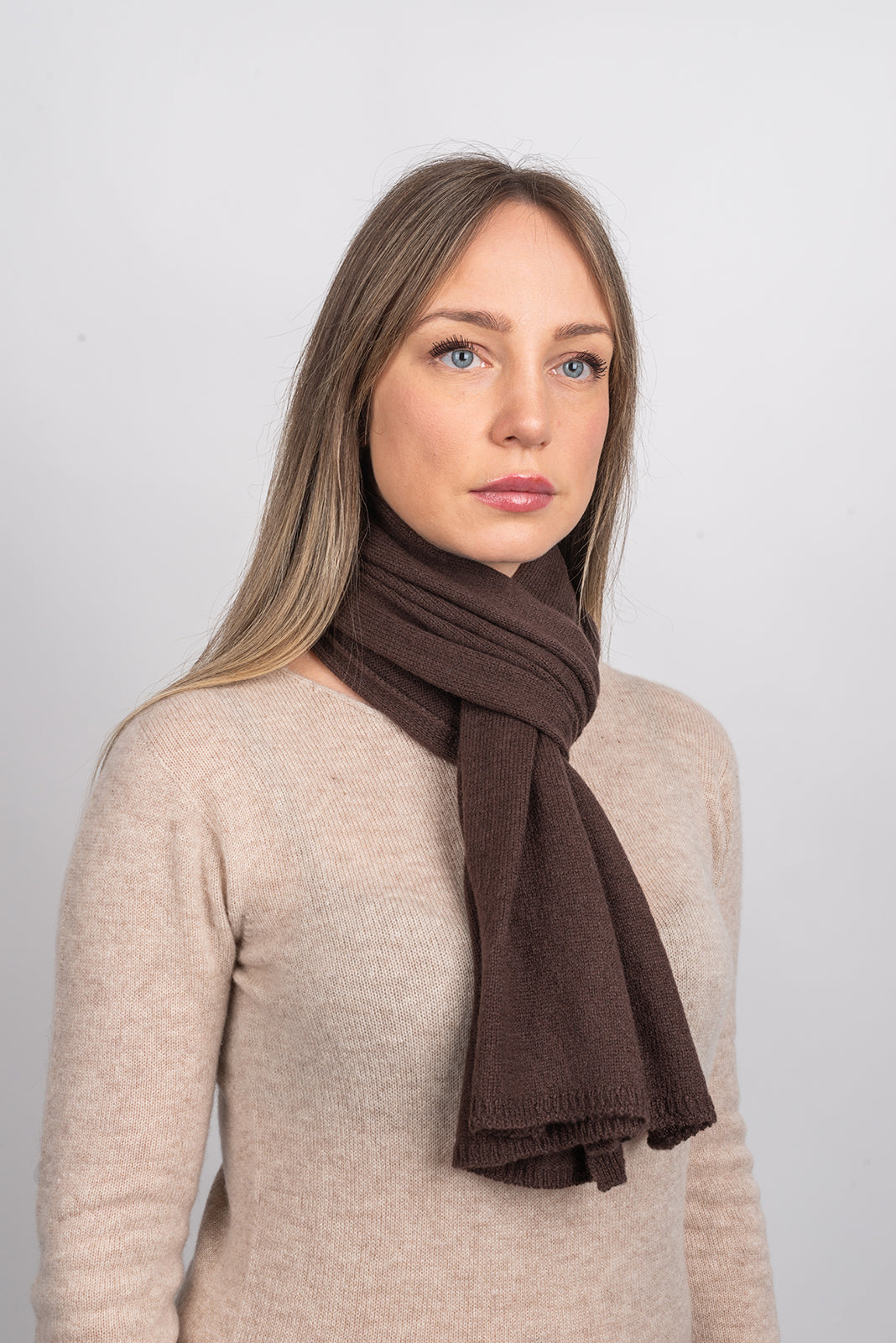 Écharpe mixte 100 % cachemire, coloris Marron, vue 2 | Dalle Piane Cashmere