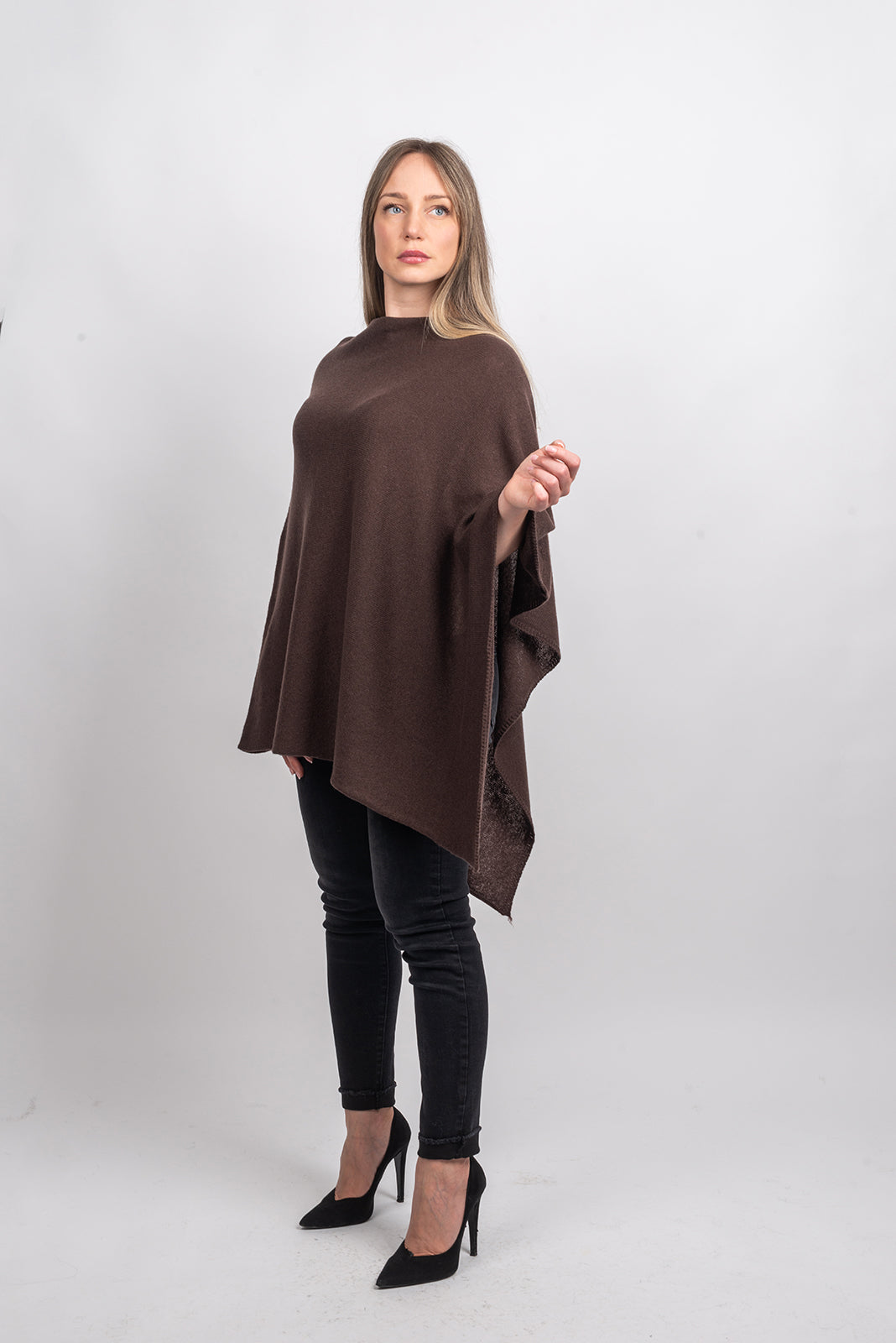 Poncho 100% Cashmere, colore Marrone, vista 2 | Dalle Piane Cashmere
