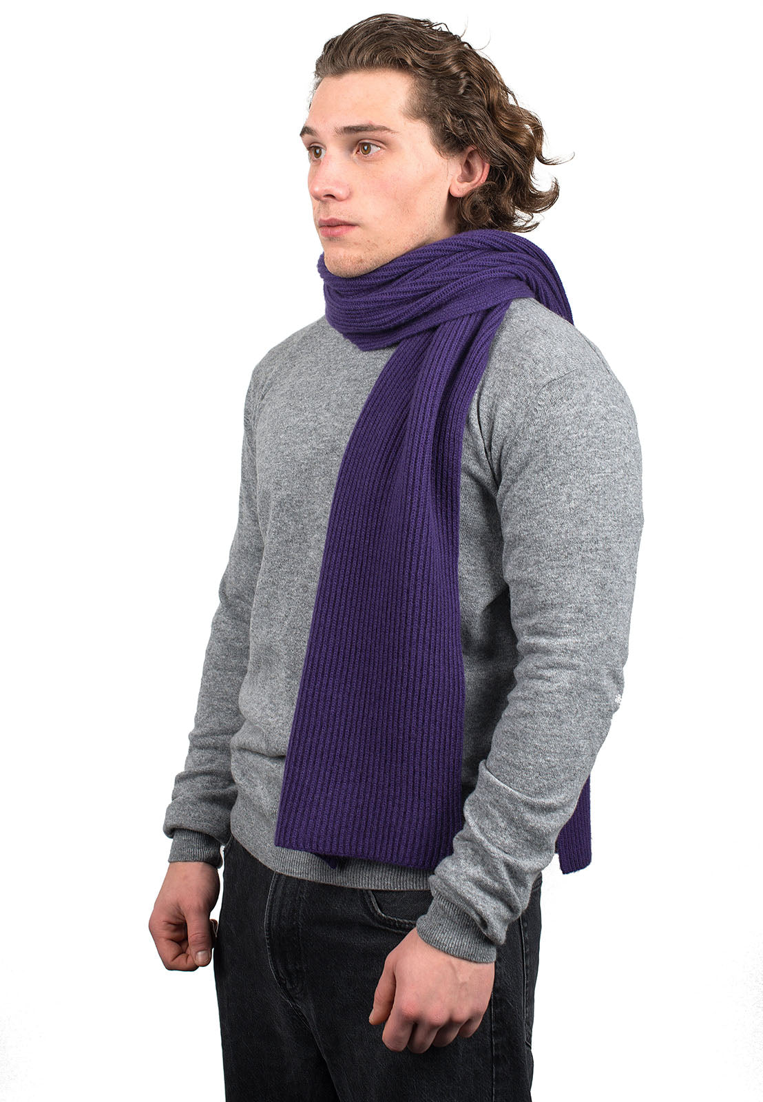 Écharpe homme côtes anglaises 100 % cachemire, coloris Violet | Dalle Piane Cashmere