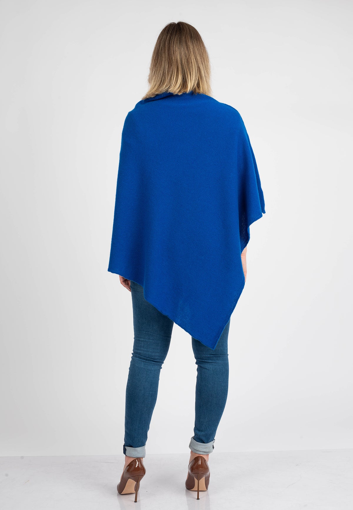 Poncho 100% Cashmere, colore Bluette, vista 3 | Dalle Piane Cashmere