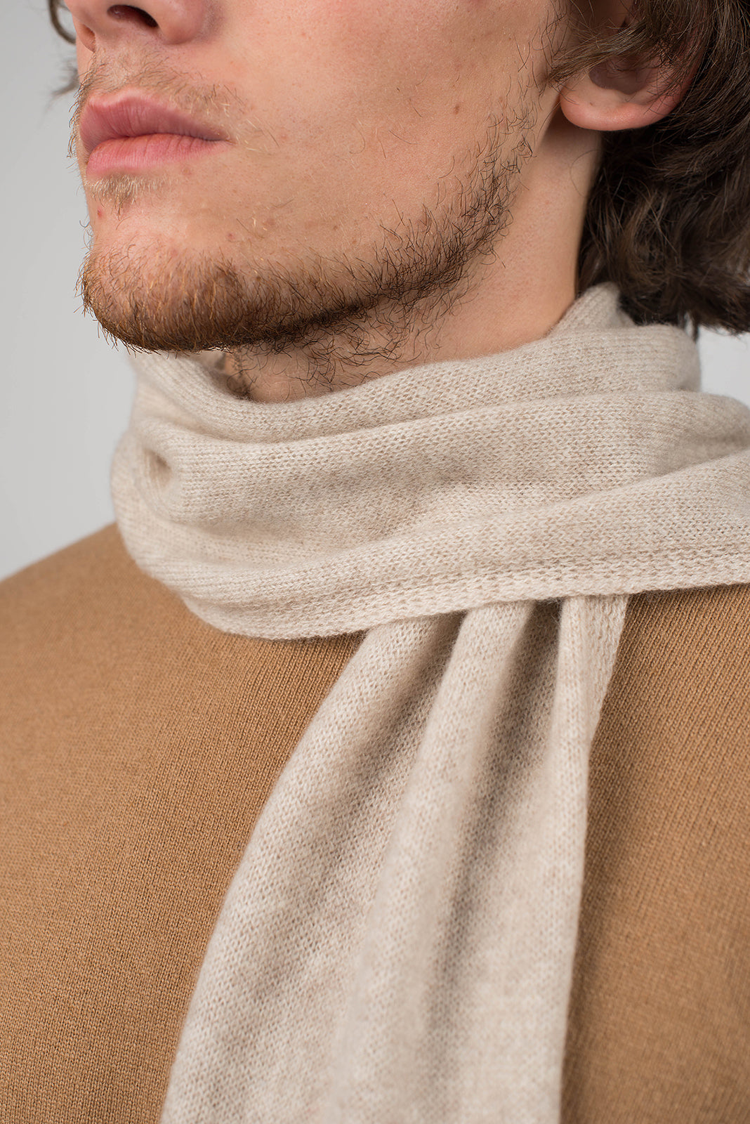 Petite écharpe homme 100 % cachemire, coloris Beige, vue 3 | Dalle Piane Cashmere