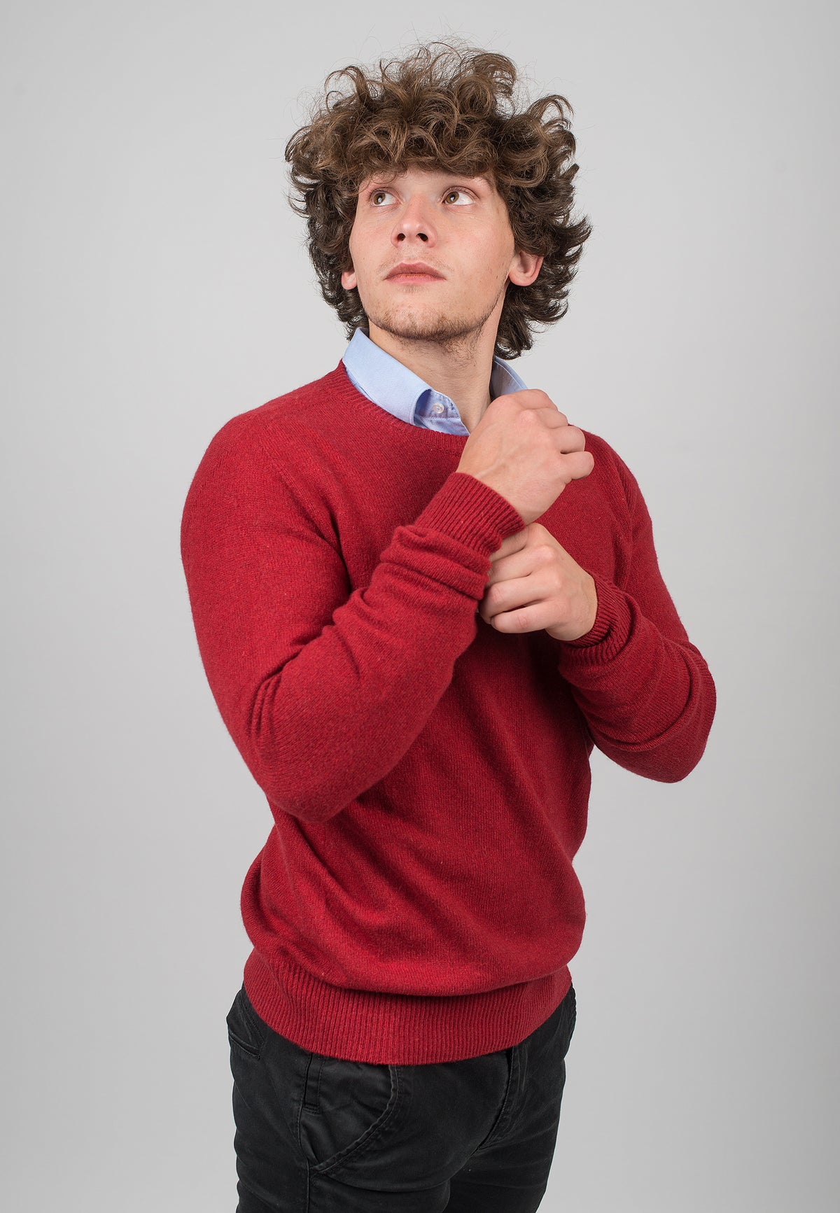 Pull col rond homme en cachemire régénéré, coloris Rouge, vue 3 | Dalle Piane Cashmere