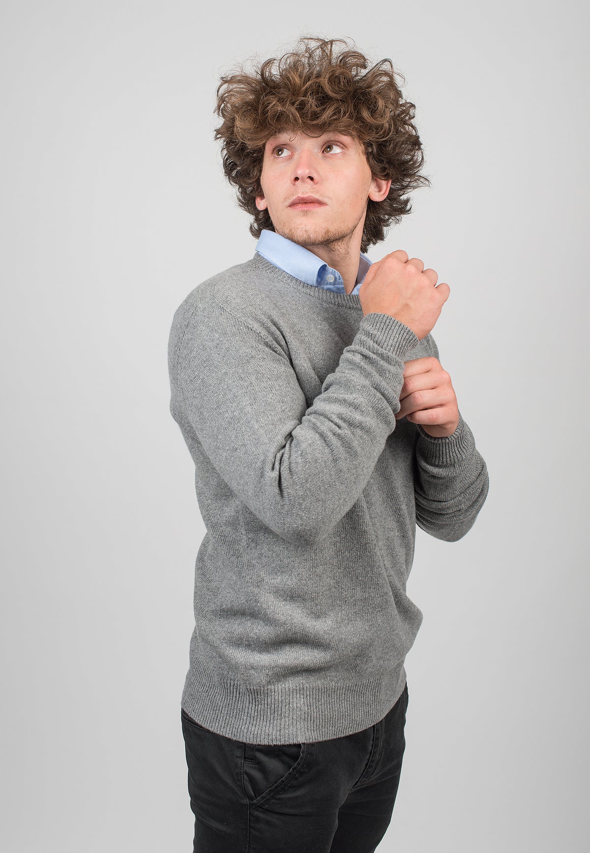 Pull col rond homme en cachemire régénéré, coloris Gris, vue 3 | Dalle Piane Cashmere