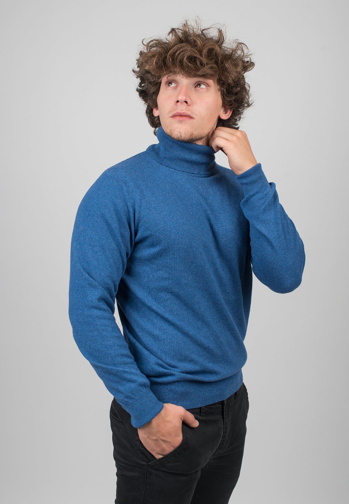 Pull col roulé homme mélange cachemire, coloris Bleu roi, vue 3 | Dalle Piane Cashmere
