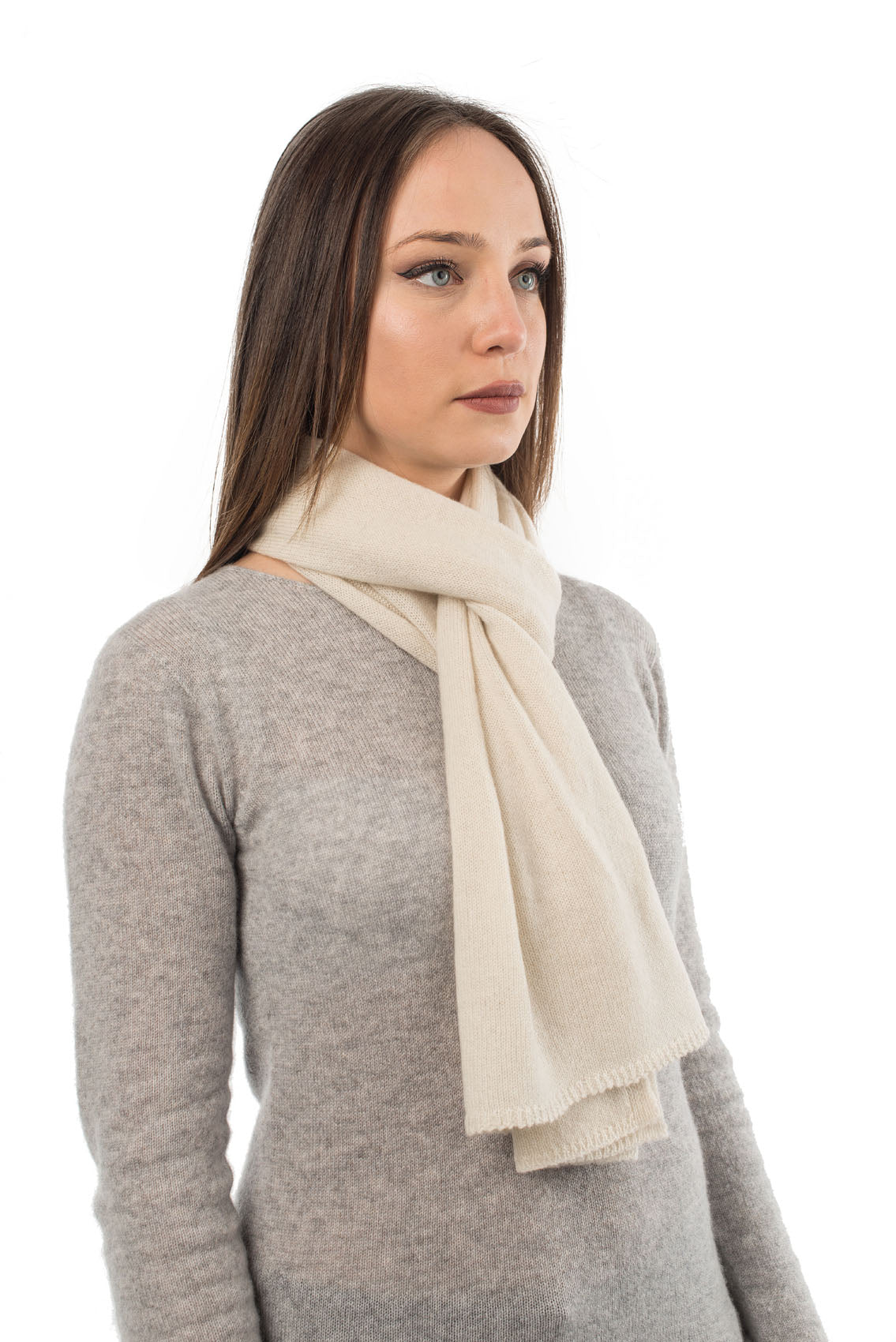Écharpe mixte 100 % cachemire, coloris Crème, vue 2 | Dalle Piane Cashmere