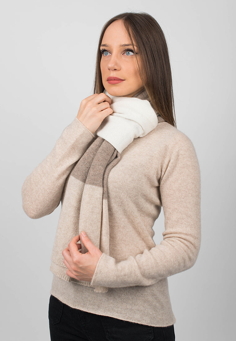 Écharpe femme tricolore 100 % cachemire, coloris Beige-Vison-Crème, vue 3 | Dalle Piane Cashmere