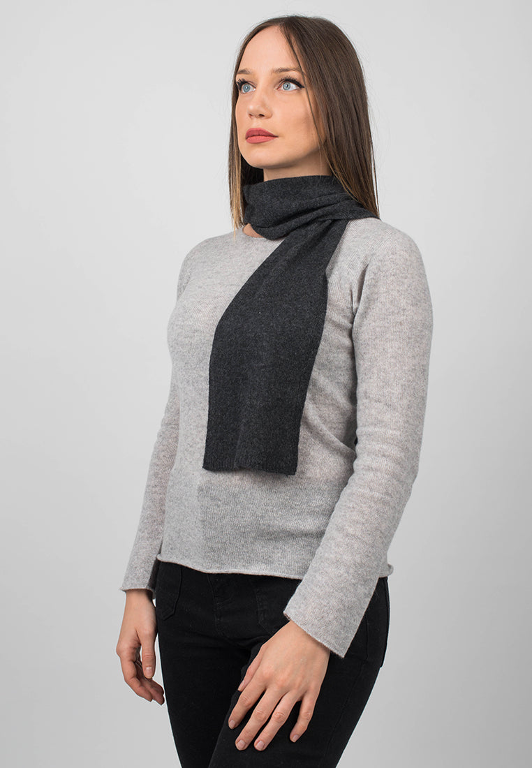 Petite écharpe femme 100 % cachemire, coloris Anthracite, vue 2 | Dalle Piane Cashmere
