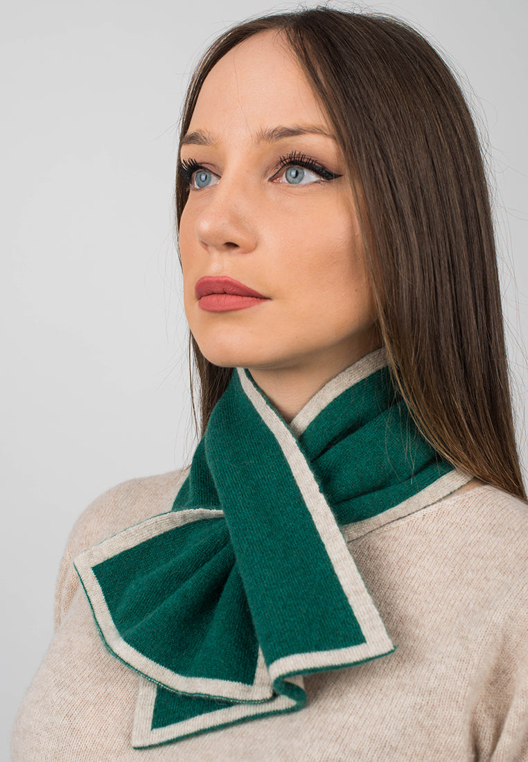 Tour de cou femme 100 % cachemire, coloris Vert, vue 2 | Dalle Piane Cashmere