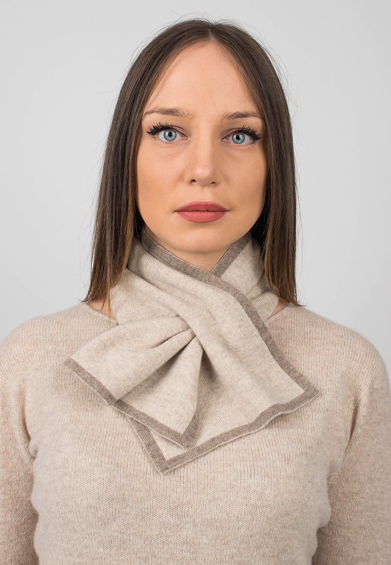 Tour de cou femme 100 % cachemire, coloris Vison, vue 3 | Dalle Piane Cashmere