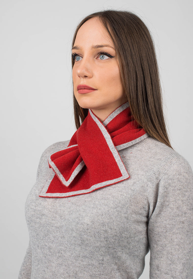 Tour de cou femme 100 % cachemire, coloris Rouge, vue 2 | Dalle Piane Cashmere