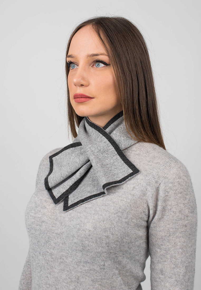 Tour de cou femme 100 % cachemire, coloris Anthracite, vue 4 | Dalle Piane Cashmere