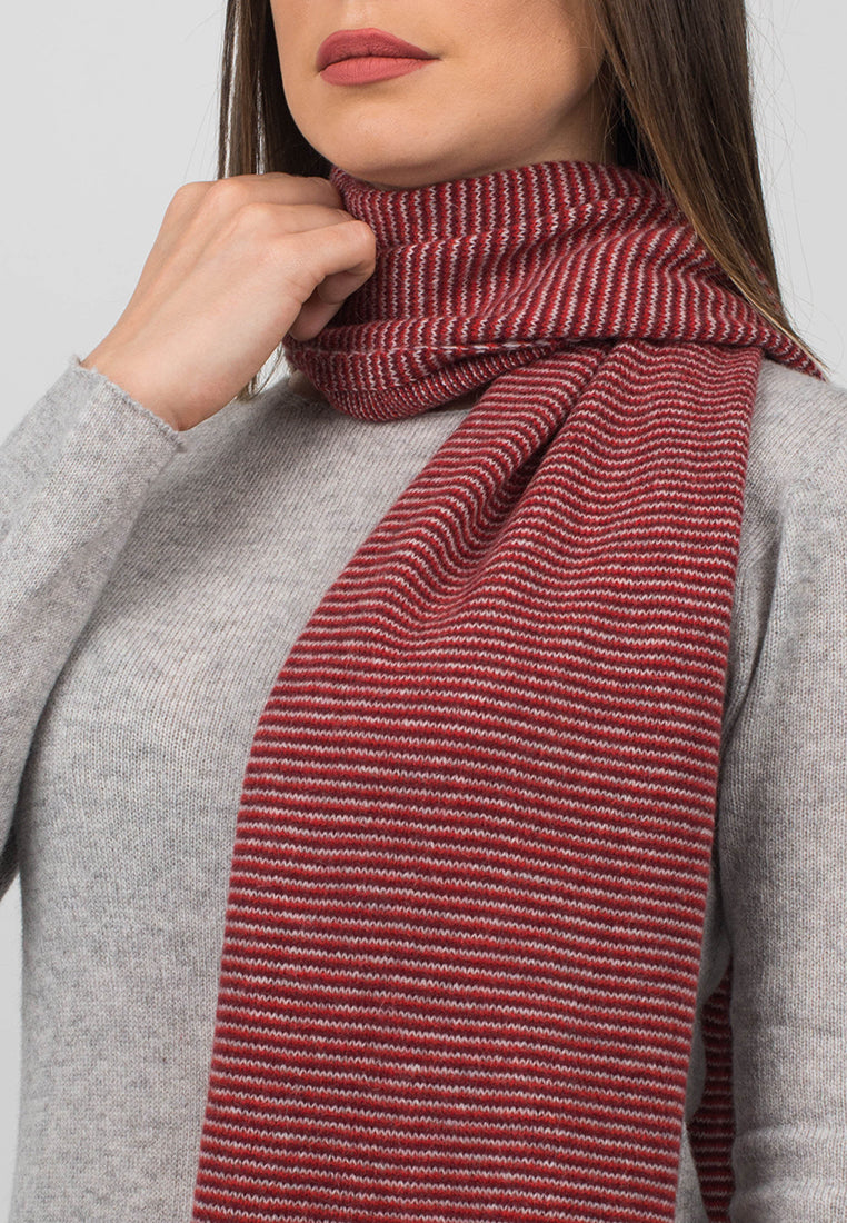 Écharpe femme à rayures 100 % cachemire, coloris Rouge-Bordeaux-Gris, vue 3 | Dalle Piane Cashmere