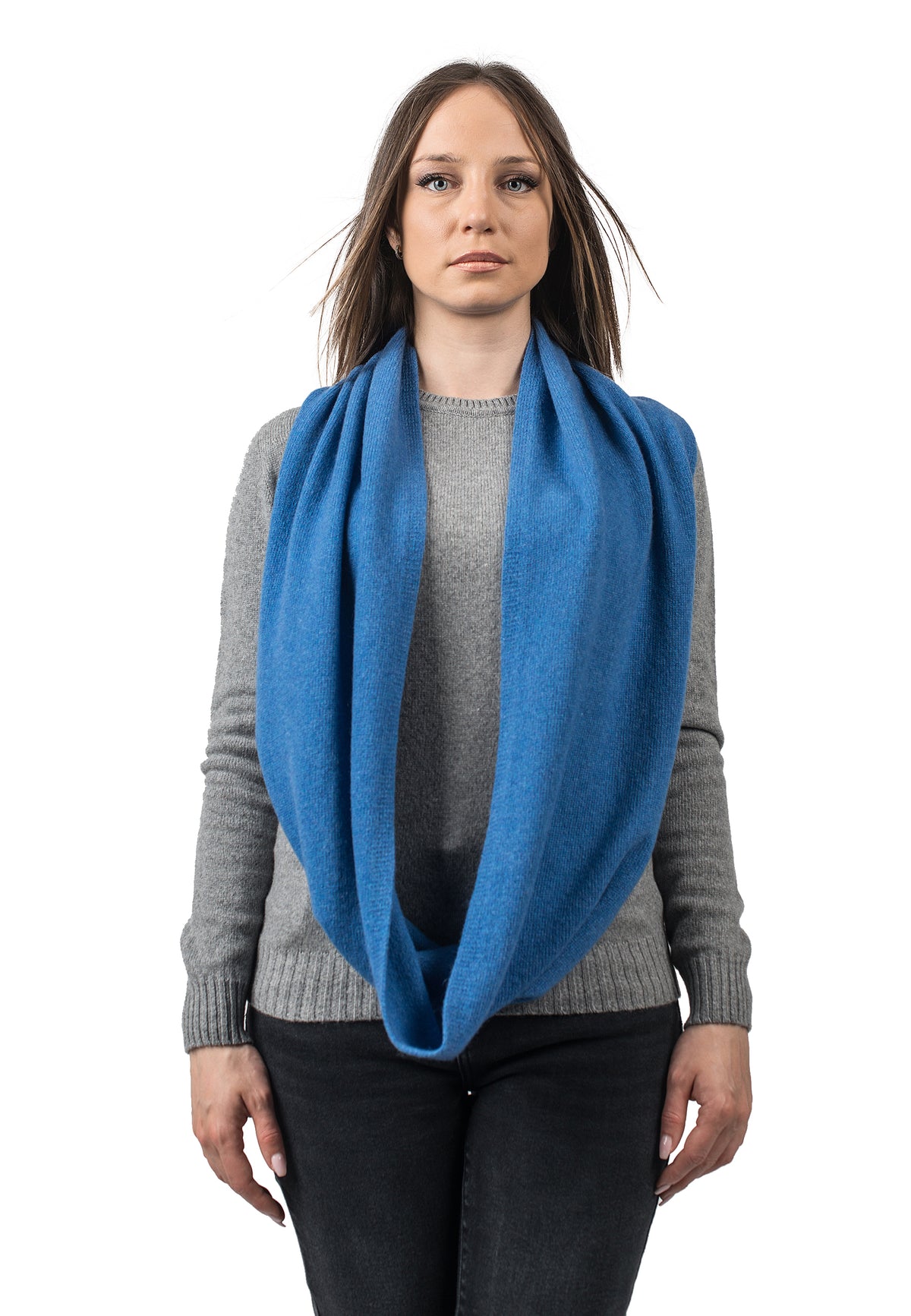 Snood femme en cachemire régénéré, coloris Azur | Dalle Piane Cashmere