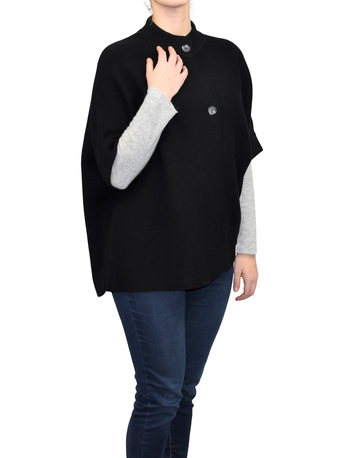 Cape femme à deux boutons mélange cachemire, coloris Noir, vue 2 | Dalle Piane Cashmere