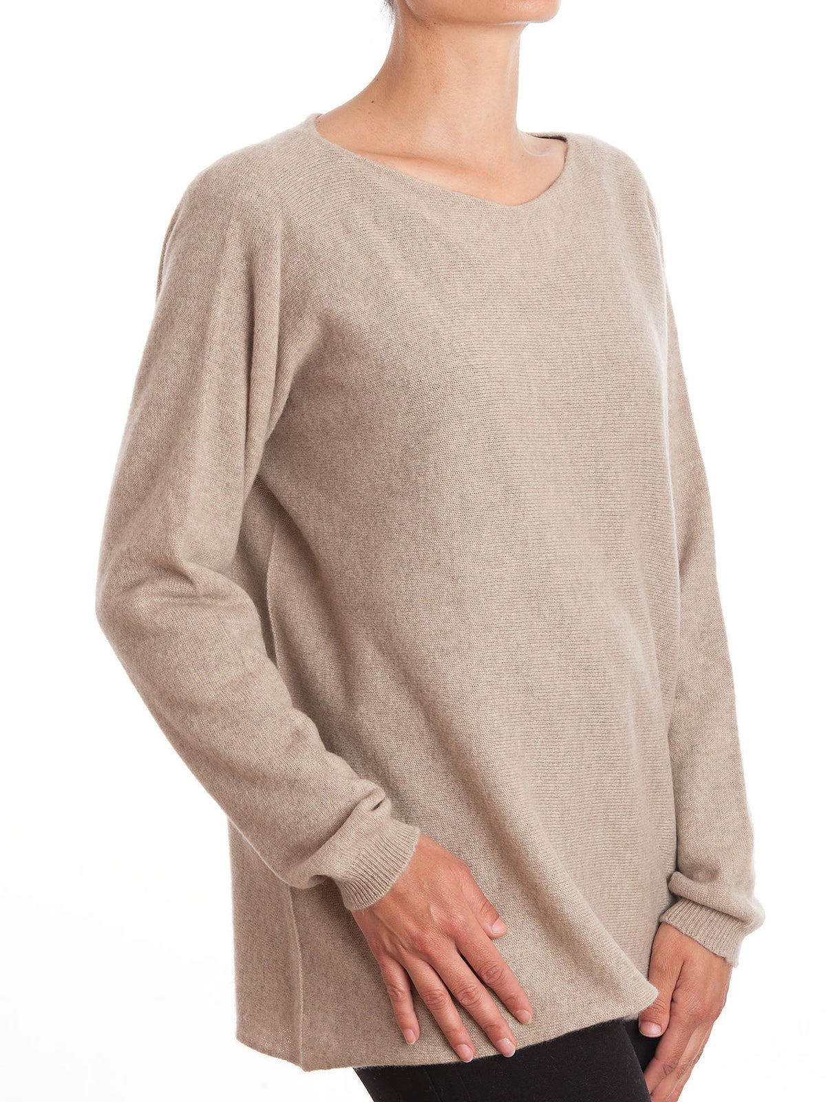 Maxi Pull 100% Cashmere, colore Beige, vista 2 | Dalle Piane Cashmere
