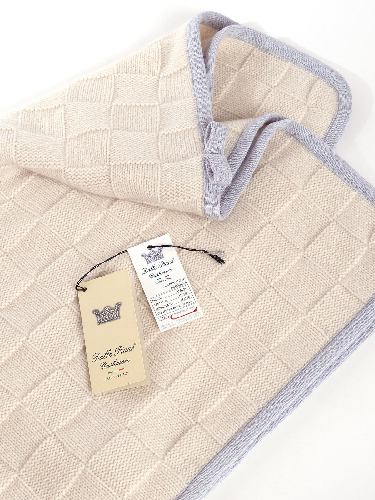 Copertina con bordo 100% Cashmere, colore Cielo, vista 4 | Dalle Piane Cashmere