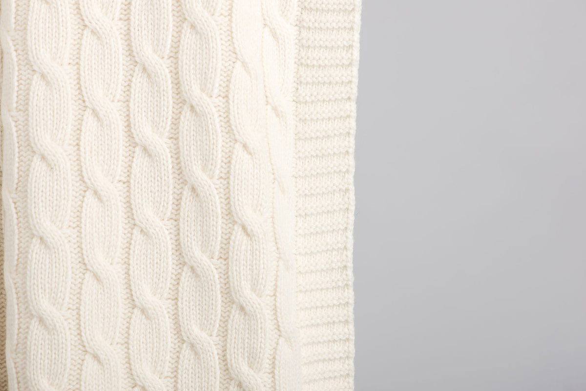 Plaid à torsades mélange cachemire, coloris Crème, vue 2 | Dalle Piane Cashmere