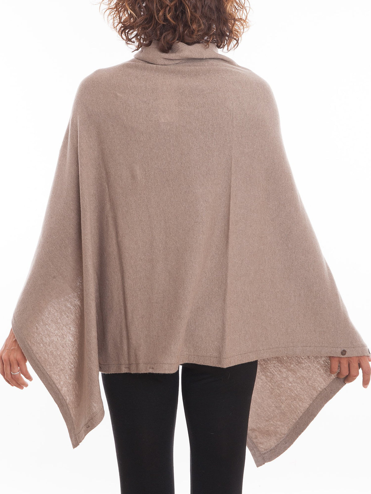 Poncho à boutons femme mélange cachemire, coloris Vison, vue 3 | Dalle Piane Cashmere