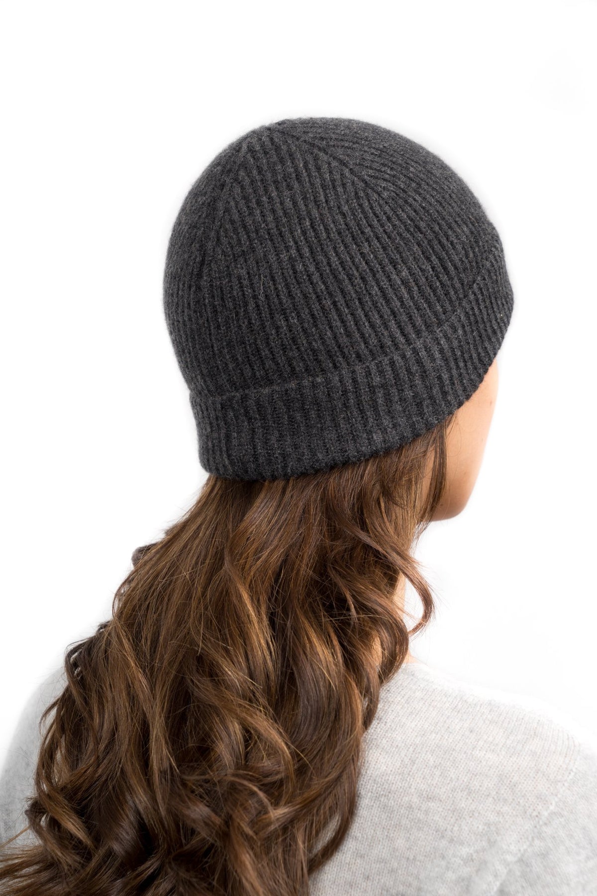 Bonnet femme 100 % cachemire, coloris Anthracite | Dalle Piane Cashmere
