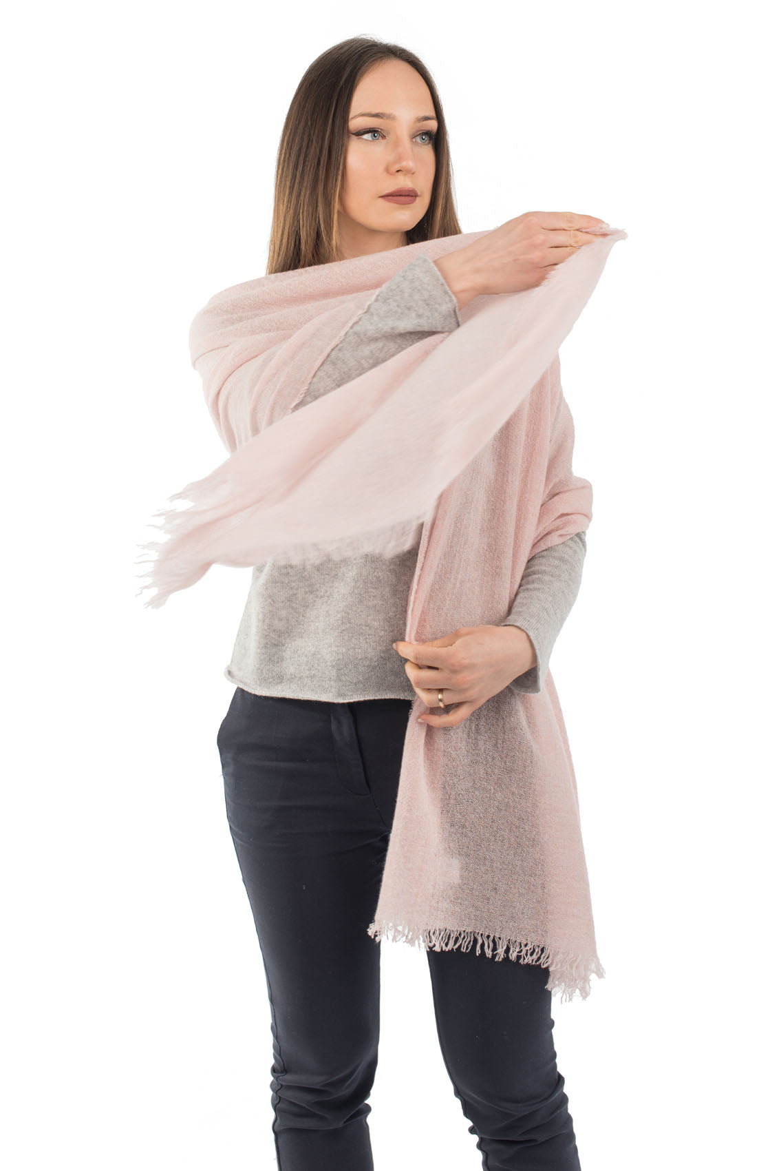 Pashmina femme 100 % cachemire, coloris Rose, vue 4 | Dalle Piane Cashmere