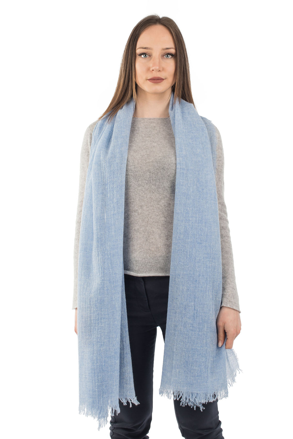Pashmina femme 100 % cachemire, coloris Ciel | Dalle Piane Cashmere