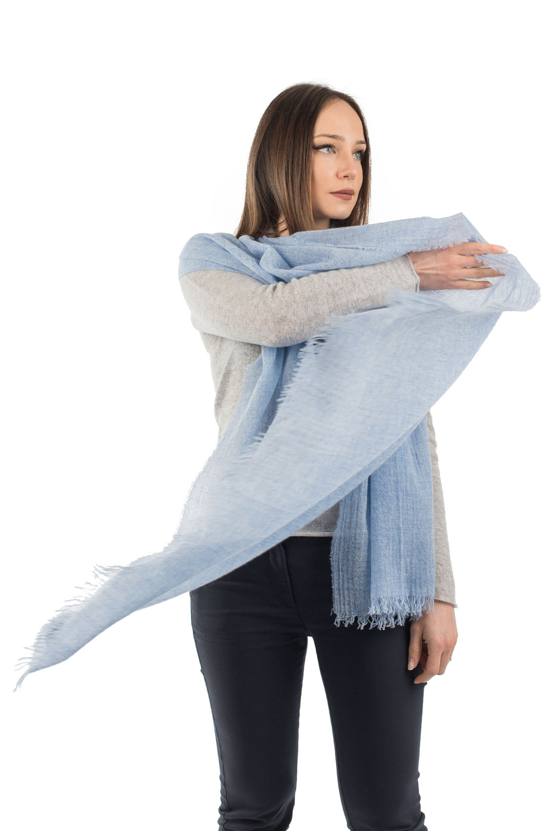 Pashmina femme 100 % cachemire, coloris Ciel, vue 2 | Dalle Piane Cashmere