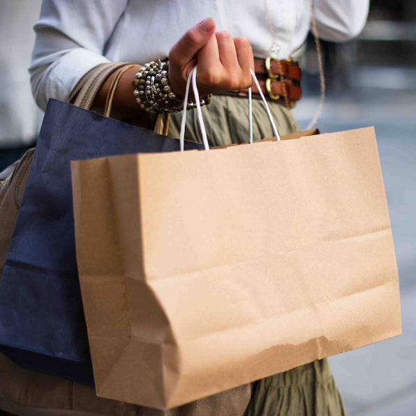 SALDI INVERNALI 2021: la voglia di shopping corre online