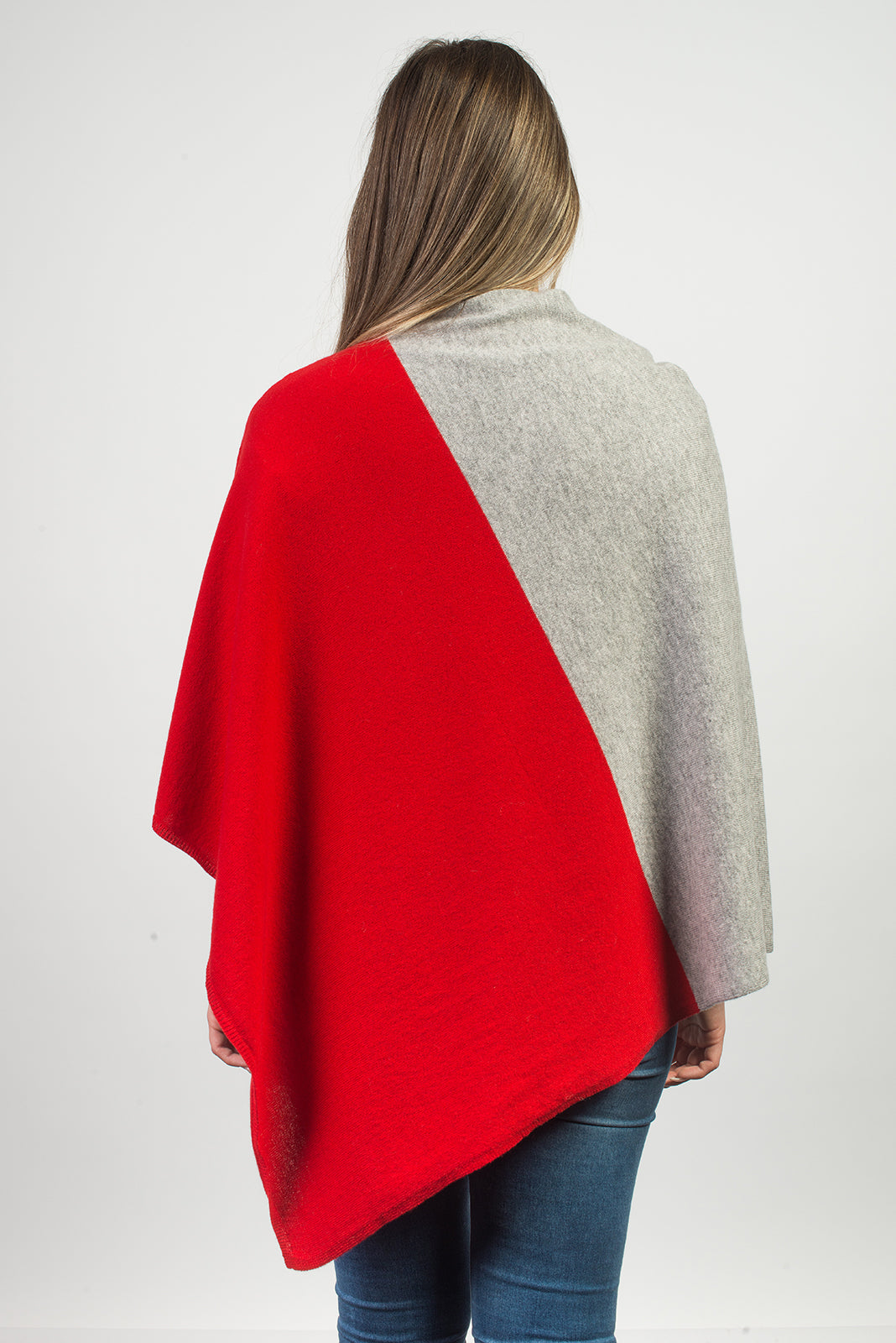Poncho bicolore femme 100 % cachemire, coloris Rouge-Gris, vue 3 | Dalle Piane Cashmere