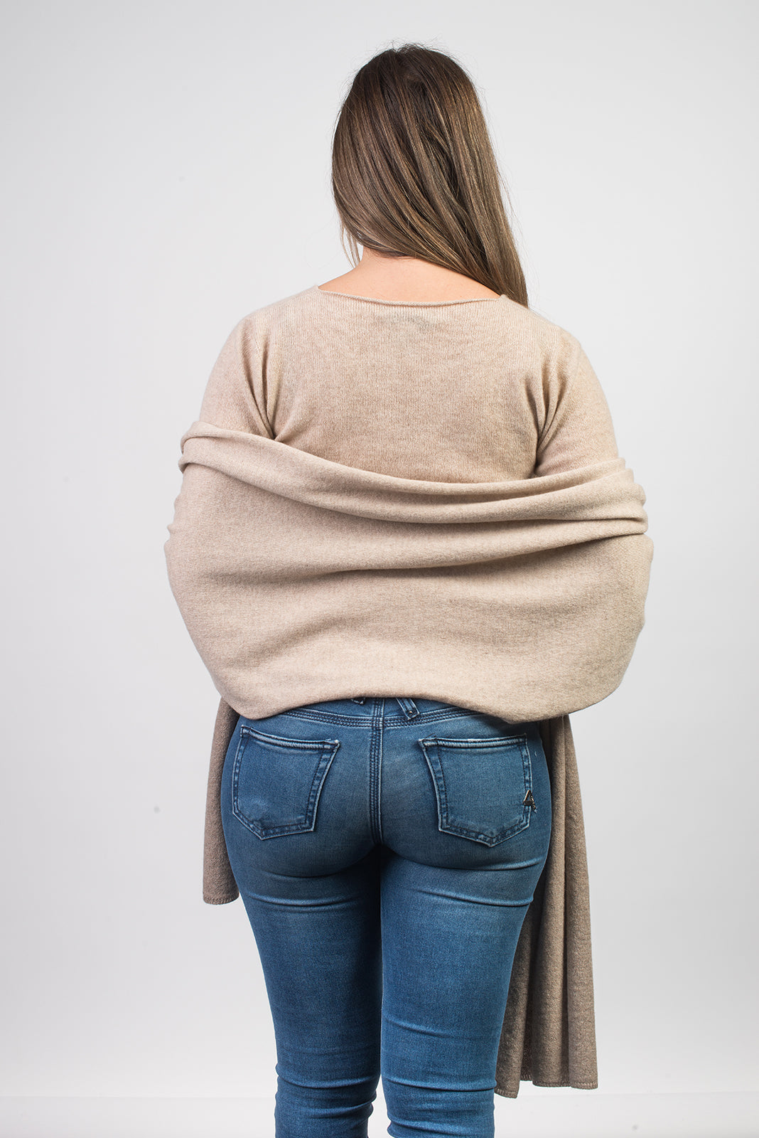 Étole bicolore femme 100 % cachemire, coloris Vison-Beige, vue 3 | Dalle Piane Cashmere