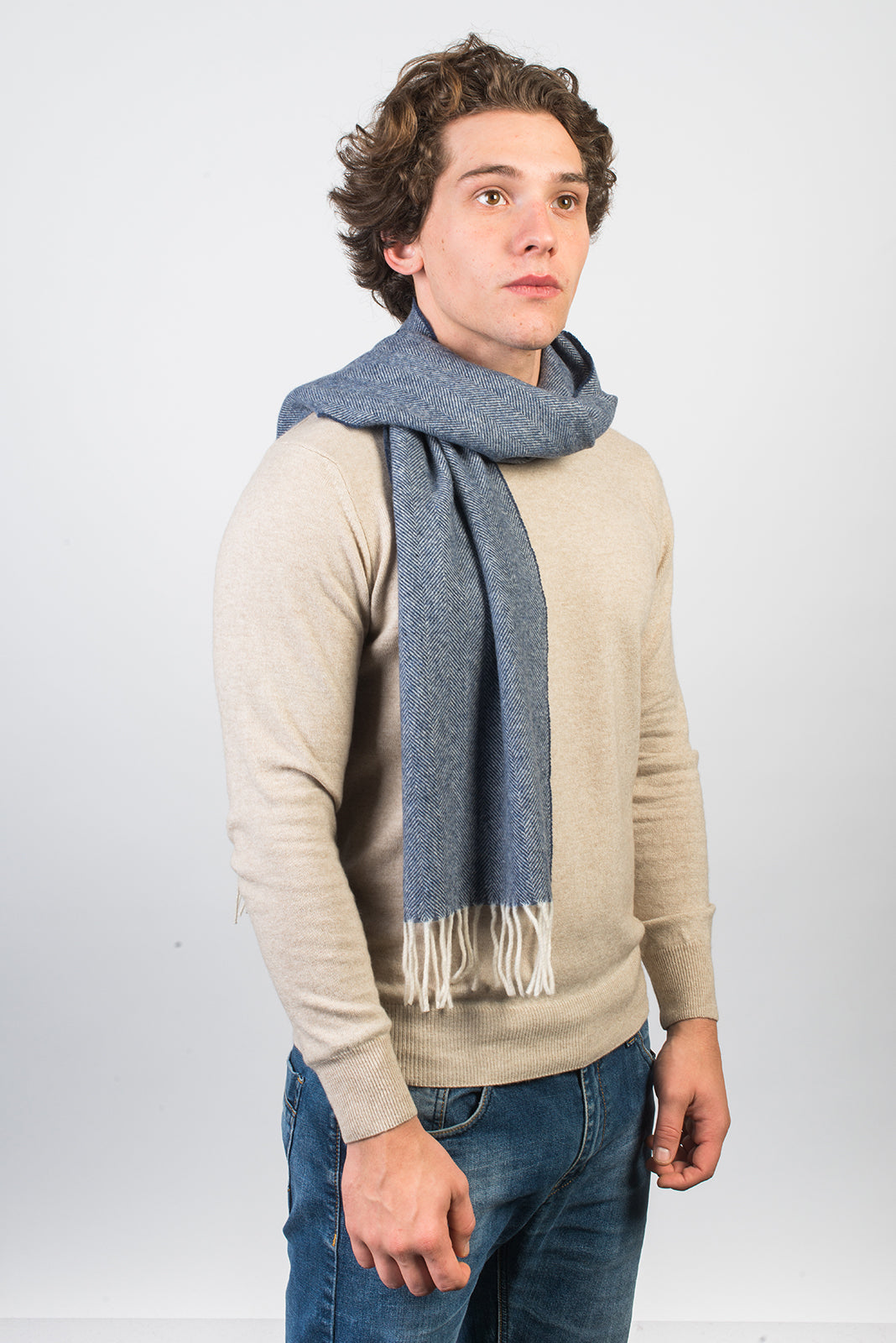 Sciarpa spigata Lana e Cashmere, colore Blu, vista 2 | Dalle Piane Cashmere