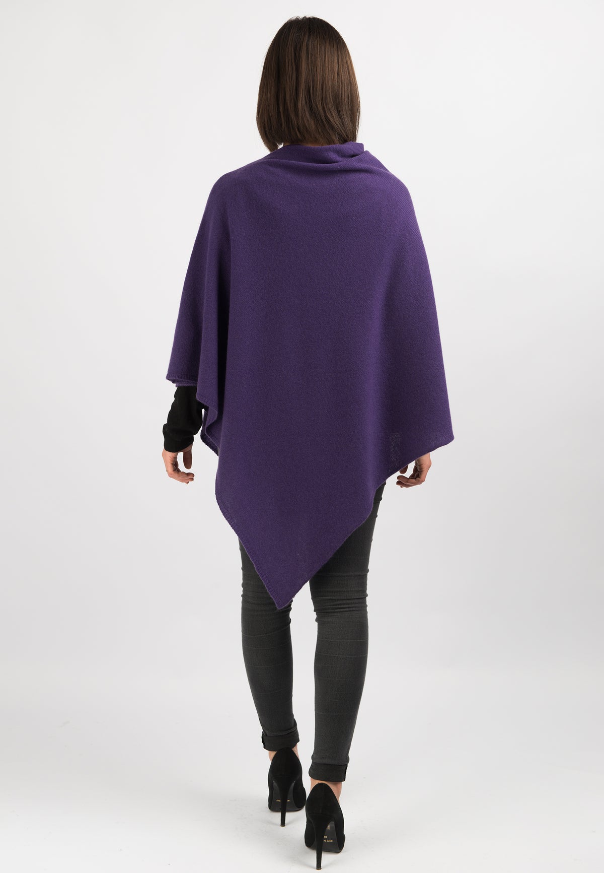 Poncho 100% Cashmere, colore Viola, vista 3 | Dalle Piane Cashmere