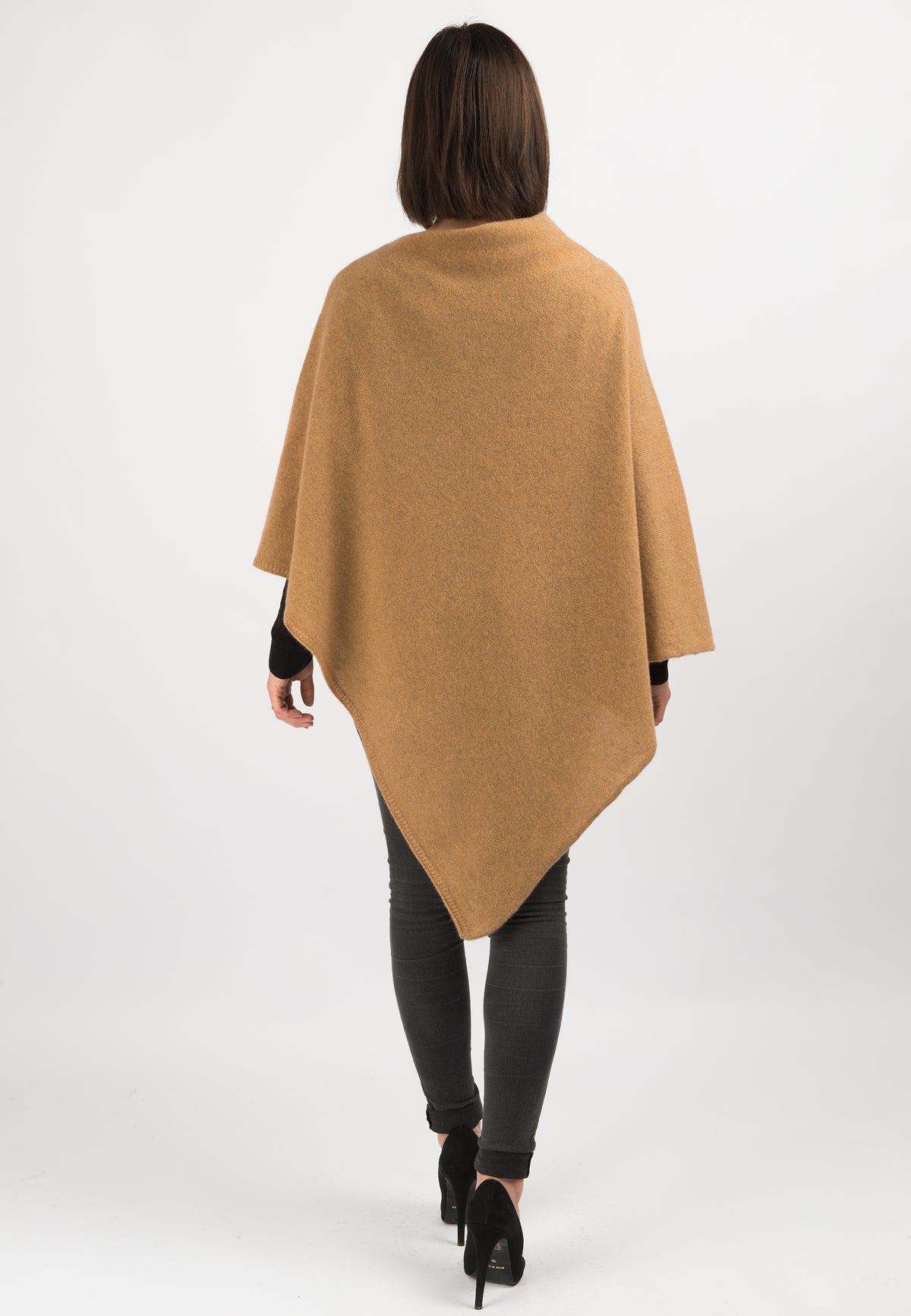 Poncho 100% Cashmere, colore Cammello, vista 3 | Dalle Piane Cashmere