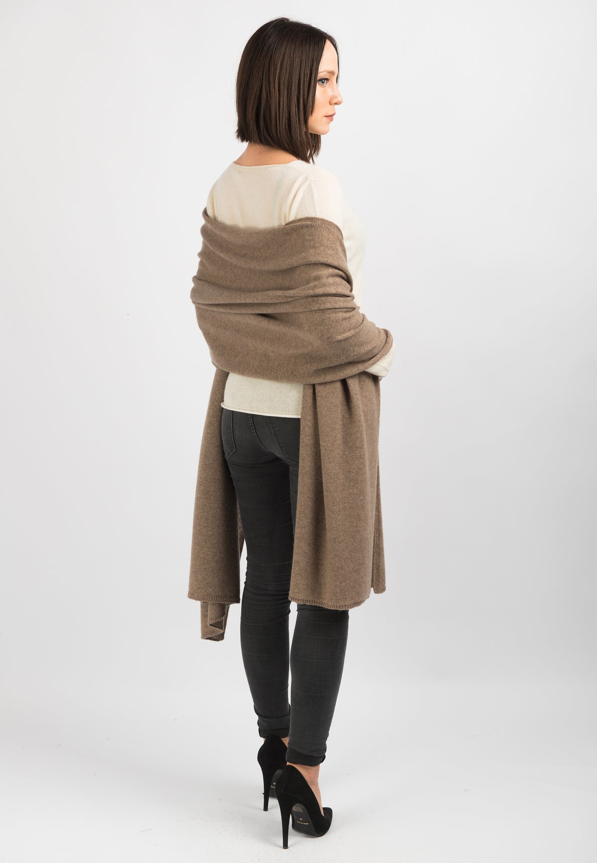 Étole femme 100 % cachemire, coloris Vison, vue 3 | Dalle Piane Cashmere