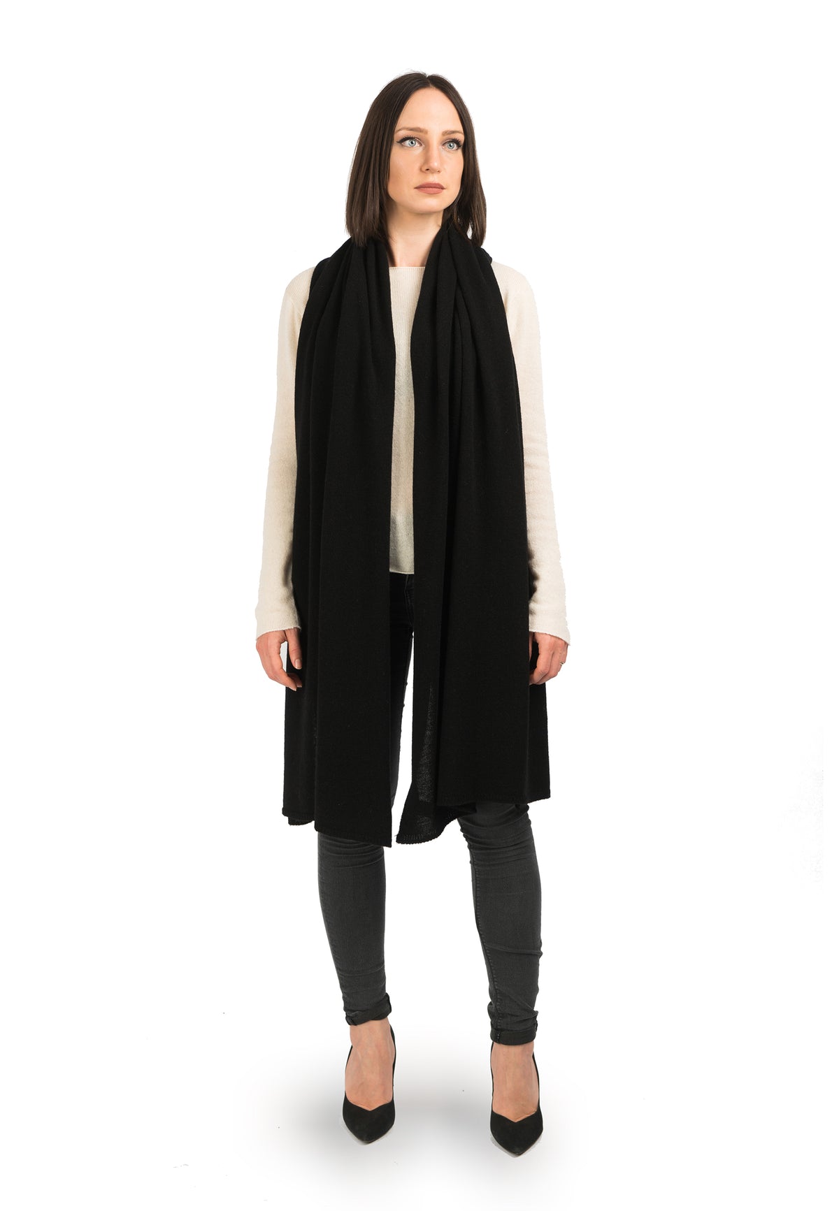 Étole femme 100 % cachemire, coloris Noir, vue 2 | Dalle Piane Cashmere