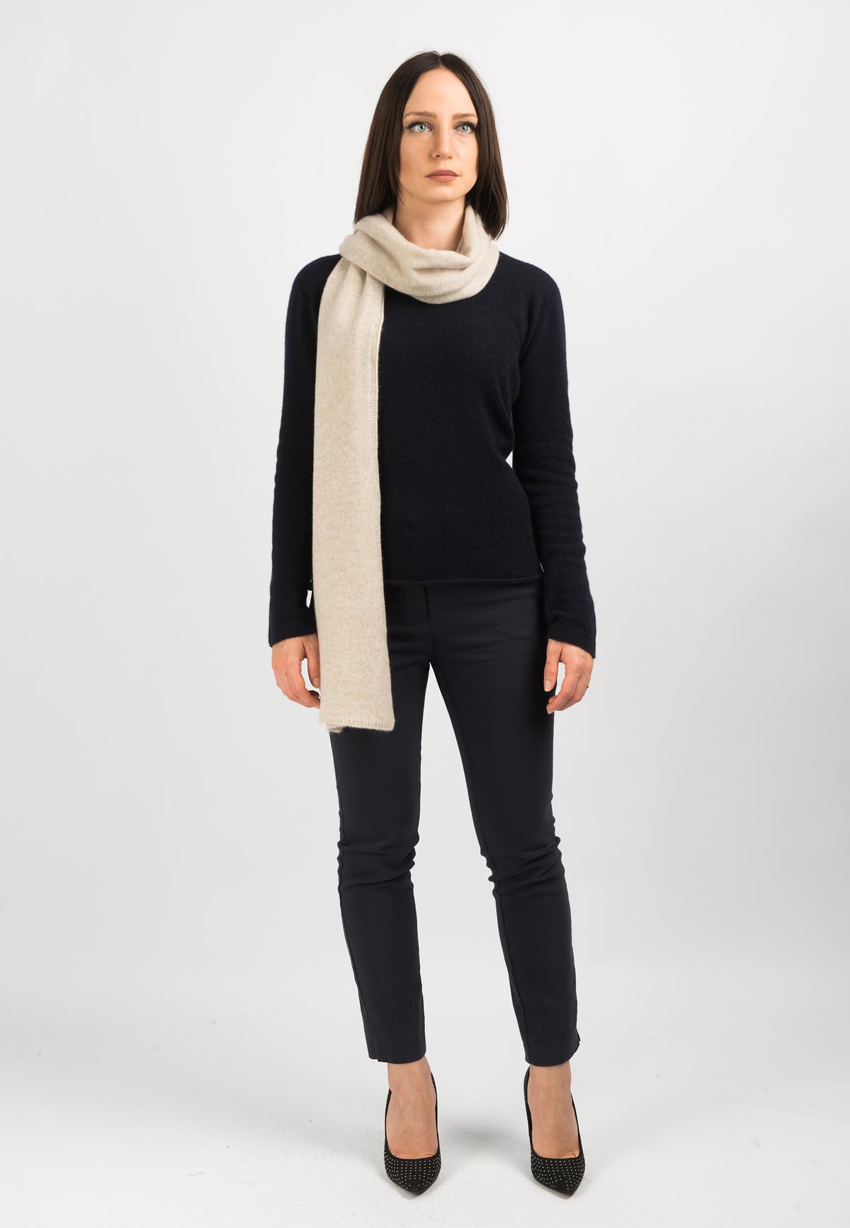 Écharpe large femme 100 % cachemire, coloris Beige, vue 3 | Dalle Piane Cashmere