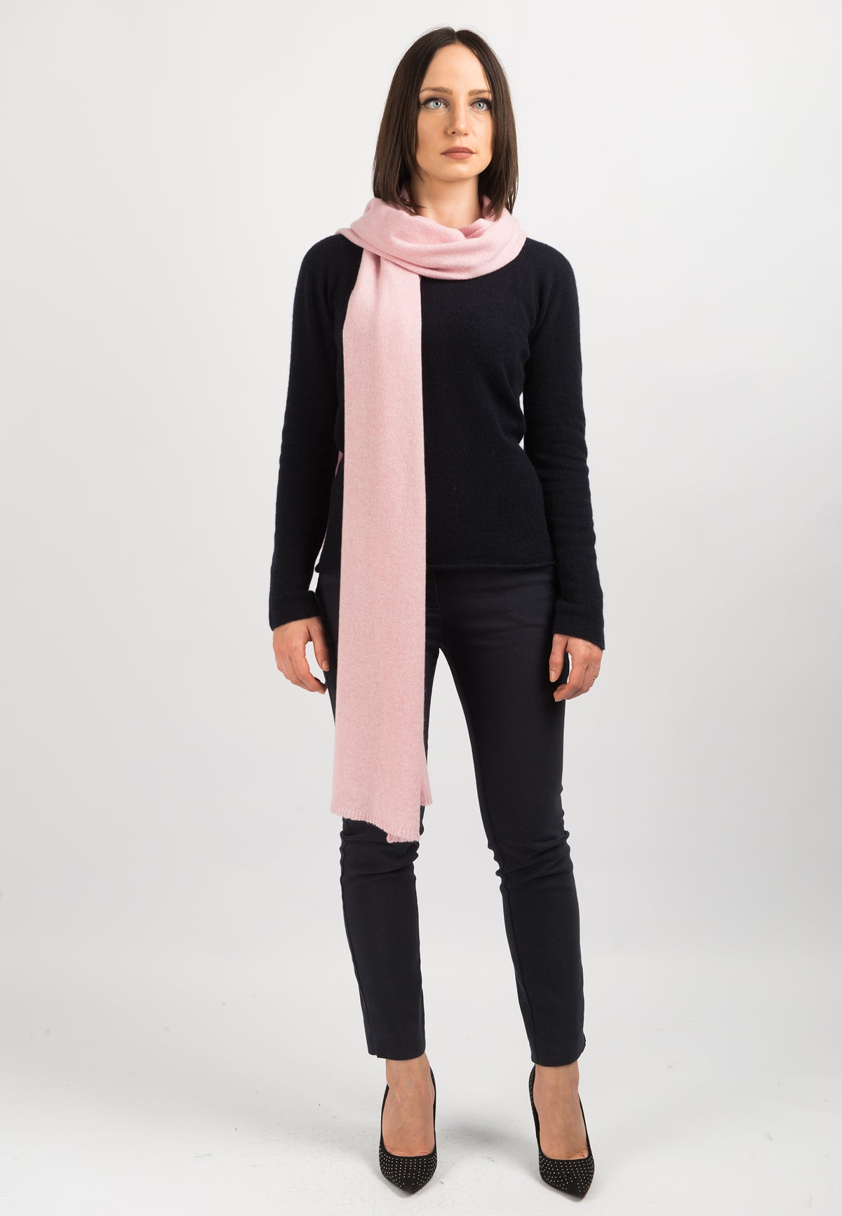 Écharpe large femme 100 % cachemire, coloris Rose, vue 3 | Dalle Piane Cashmere