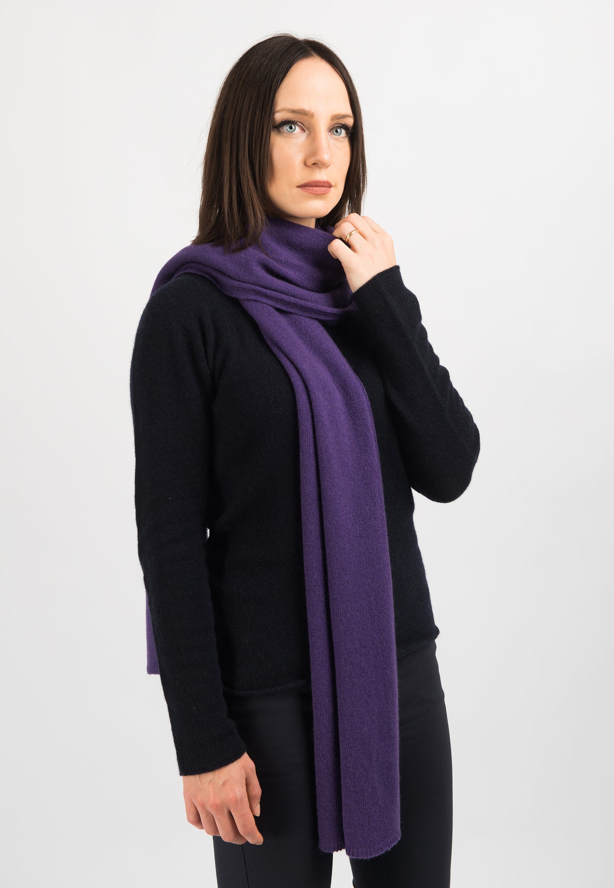 Écharpe large femme 100 % cachemire, coloris Camel, vue 3 | Dalle Piane Cashmere