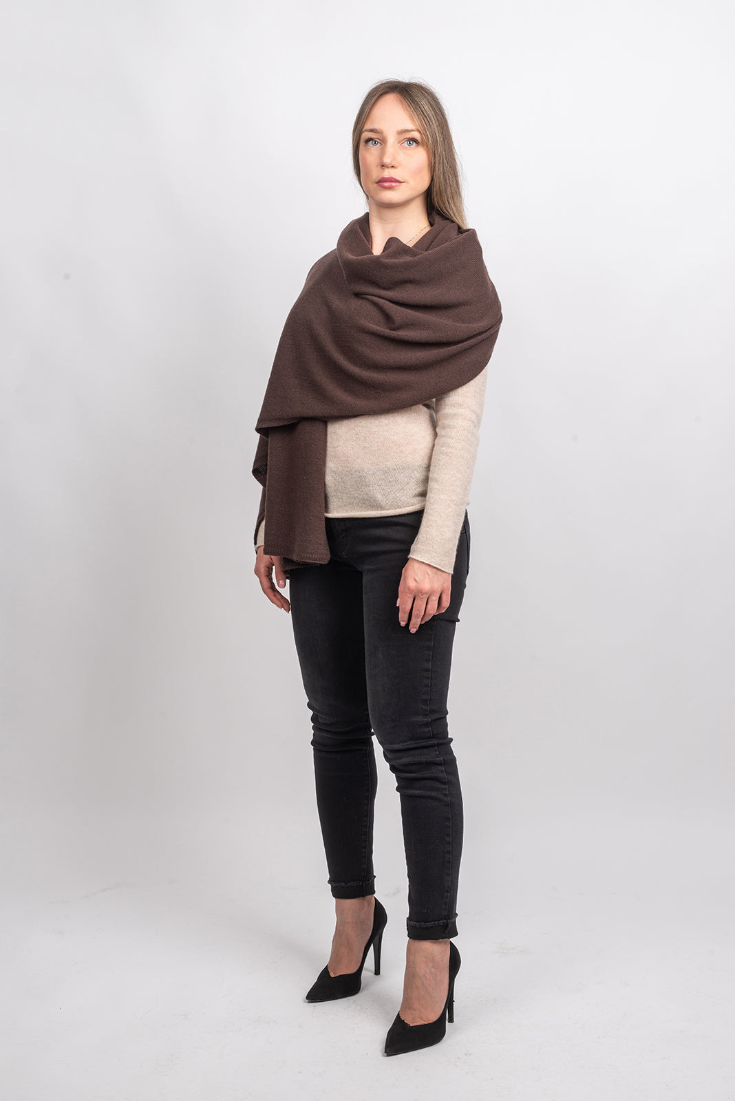 Étole femme 100 % cachemire, coloris Marron, vue 2 | Dalle Piane Cashmere