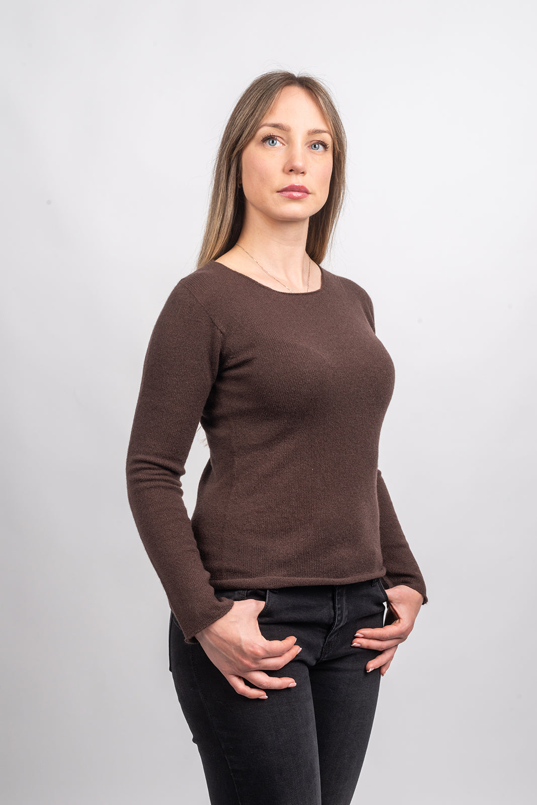 Girocollo Donna 100% Cashmere, colore Marrone, vista 2 | Dalle Piane Cashmere