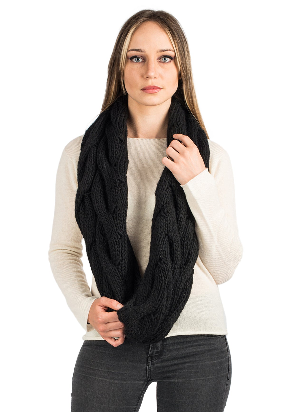 Écharpe à torsades laine et alpaga, coloris Noir | Dalle Piane Cashmere